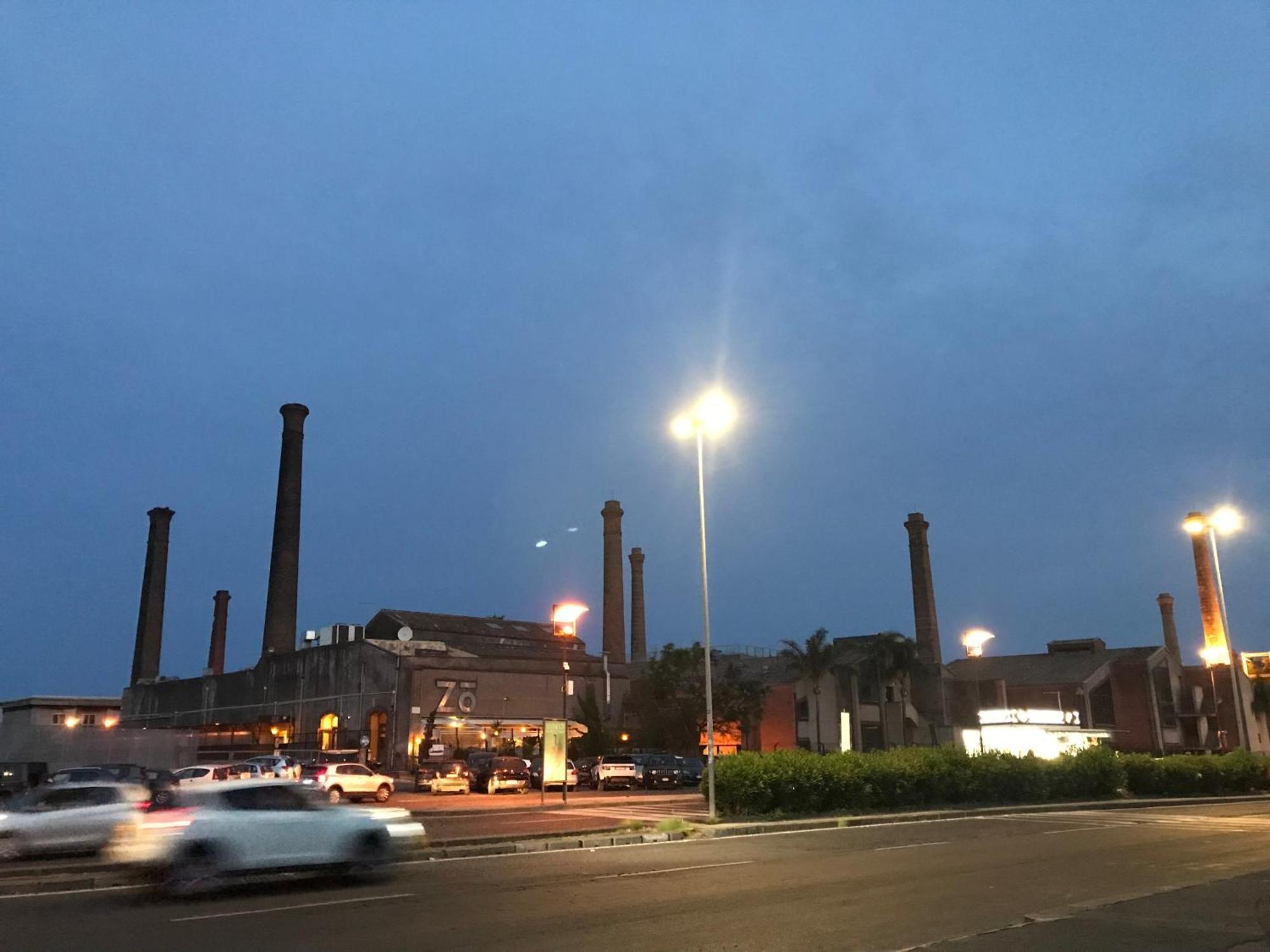 Binario 8 Catania Stazione Centrale Zewnętrze zdjęcie